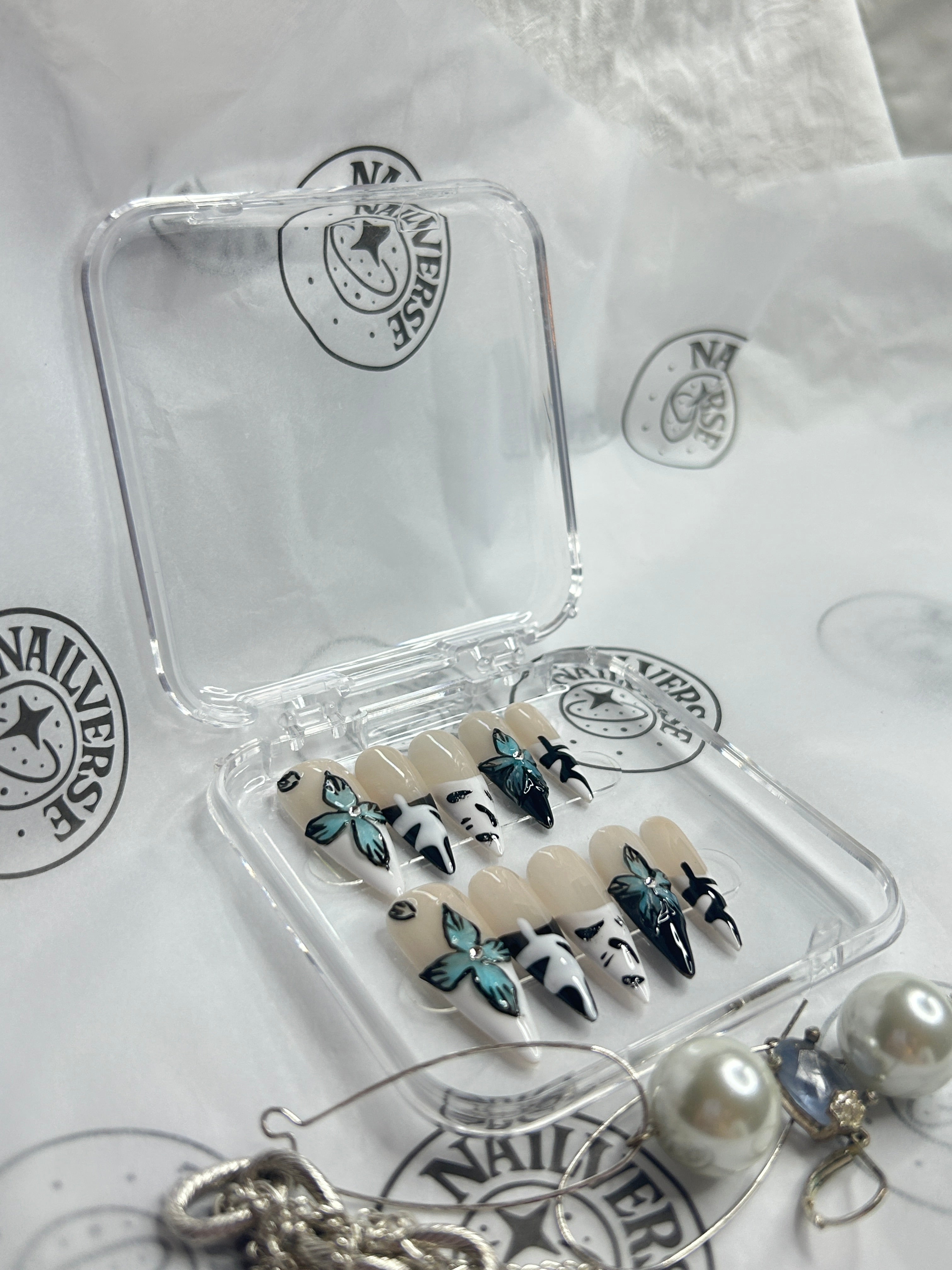 Abstract Blue & White Press-On Nails | Modern Art Design | Handmade Glossy Nail Set