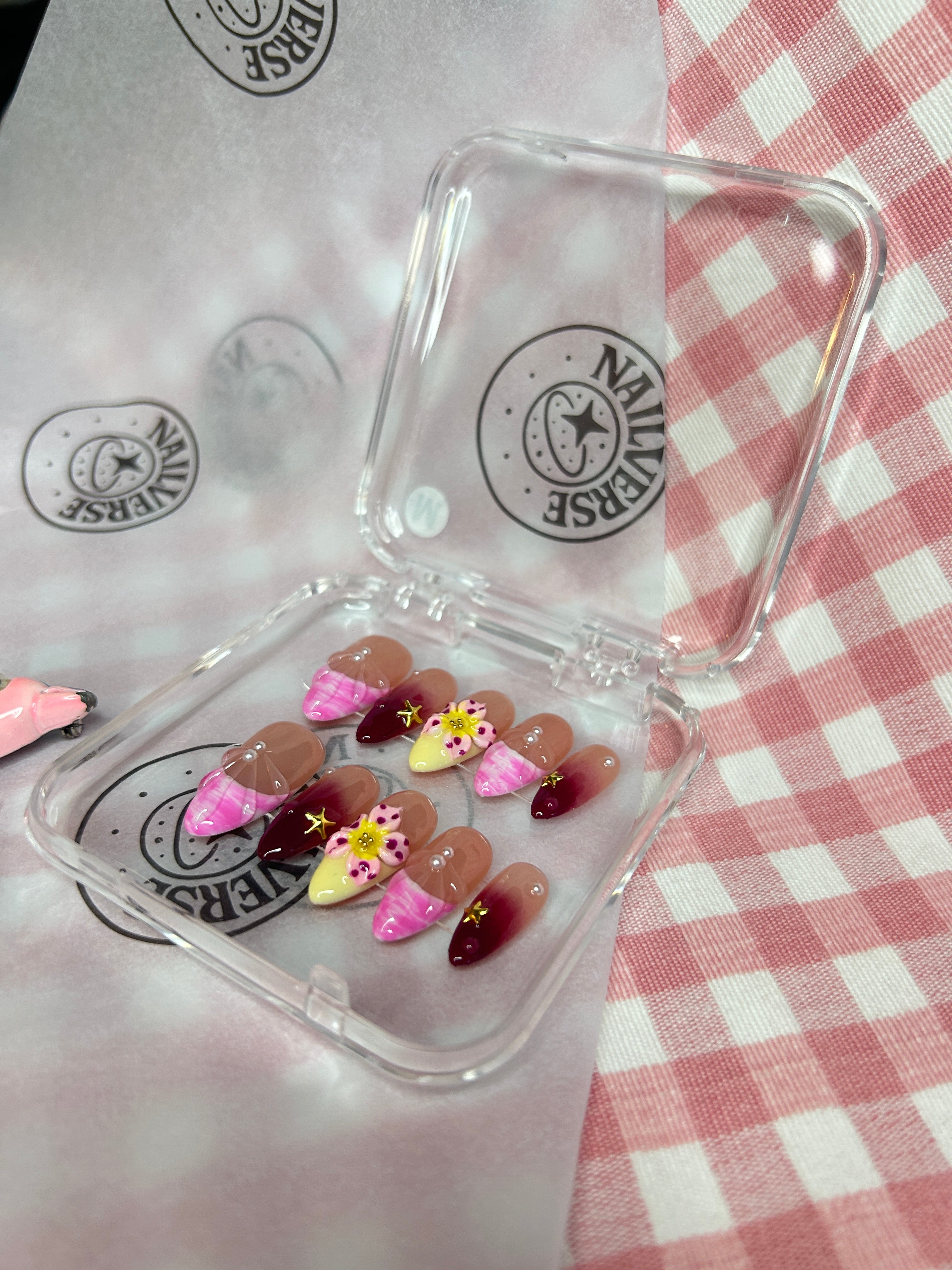 Berry Blossom Jelly Almond Press-On Nail Set