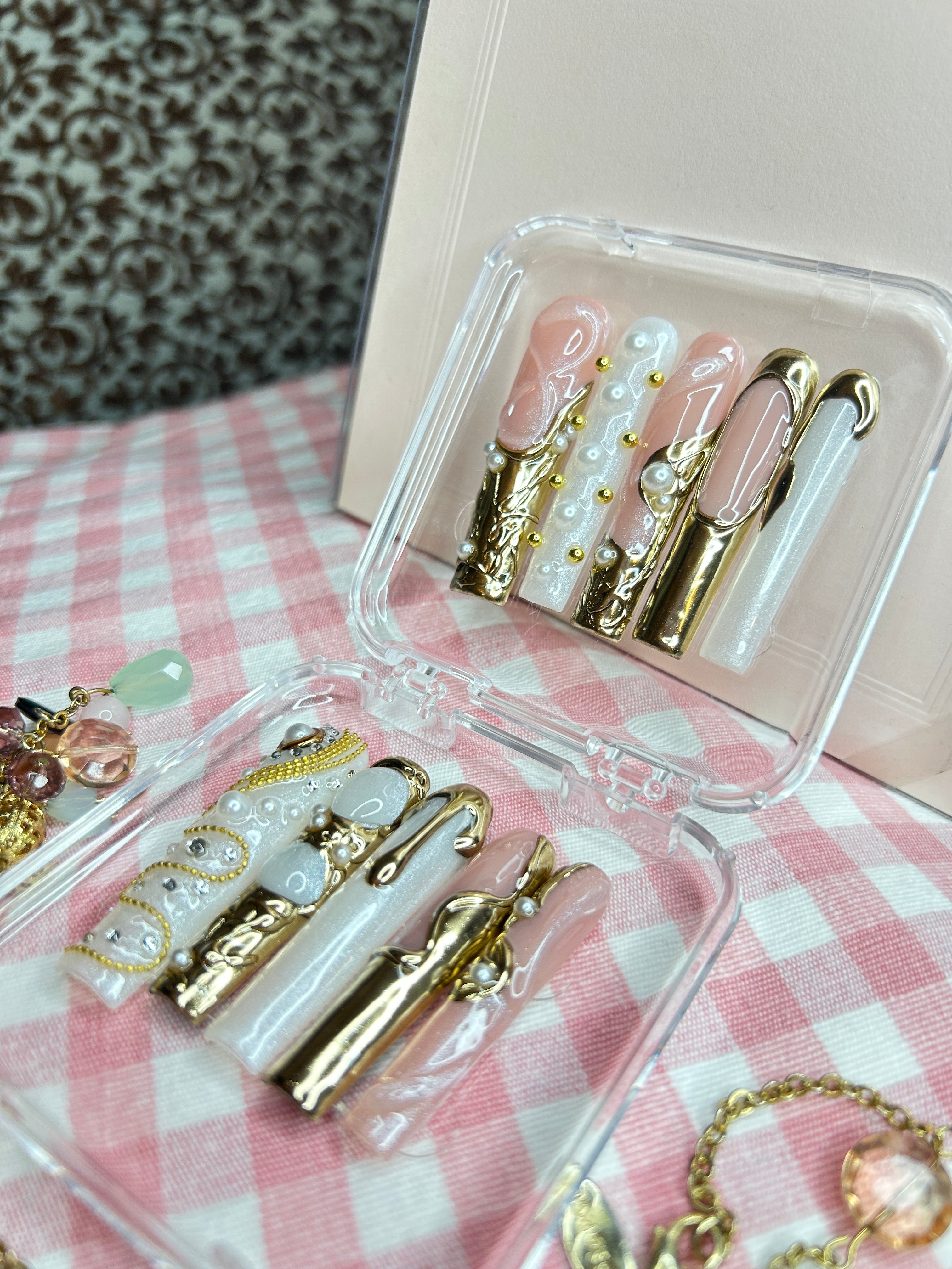 Golden Couture Pearl Press-On Nails | Luxury Sculpted Metallic Nails